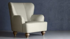 Poltroncina in stile design modello Sara Doimo salotti a prezzo scontato