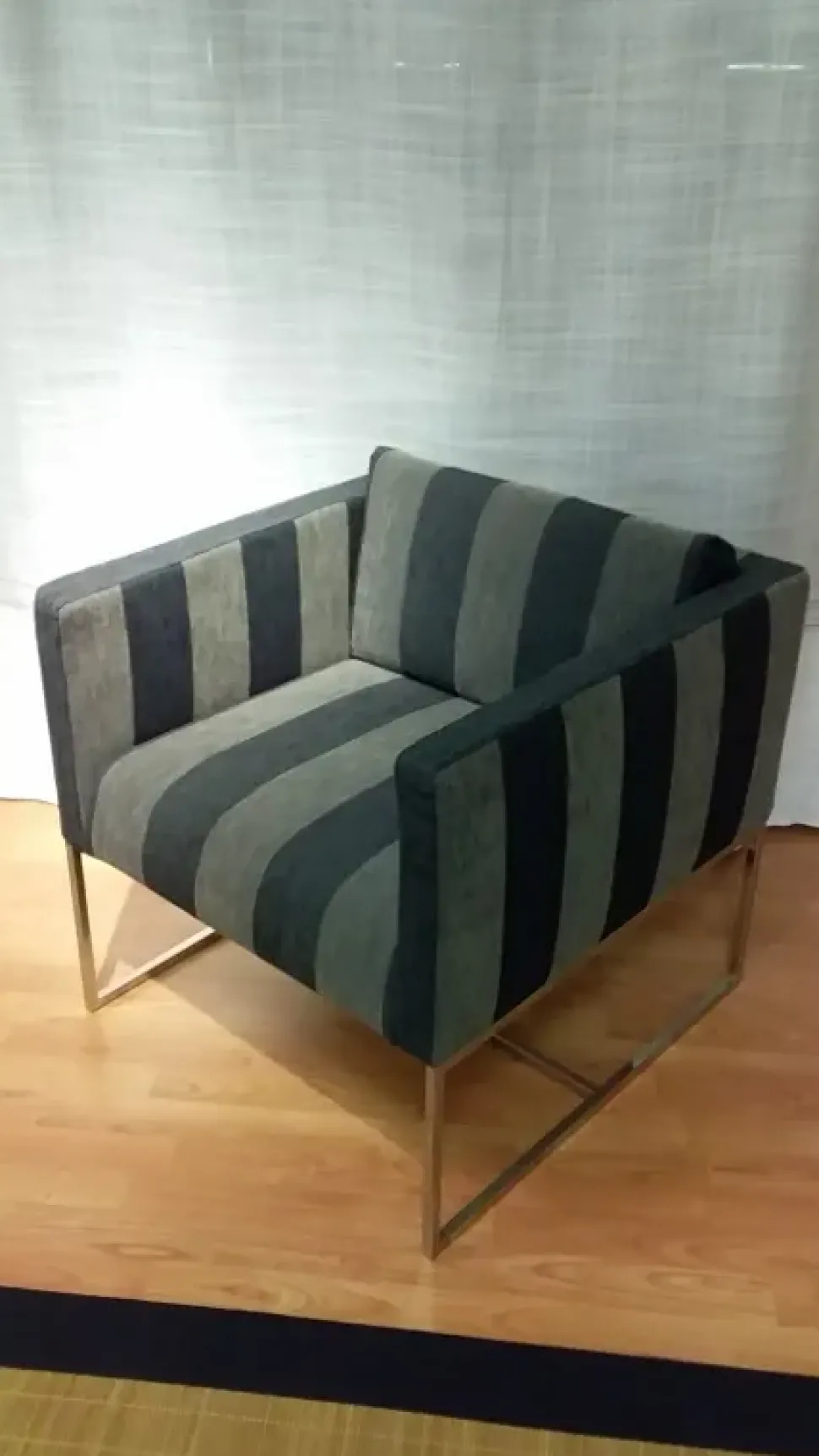 Poltroncina Max Biba OFFERTA OUTLET