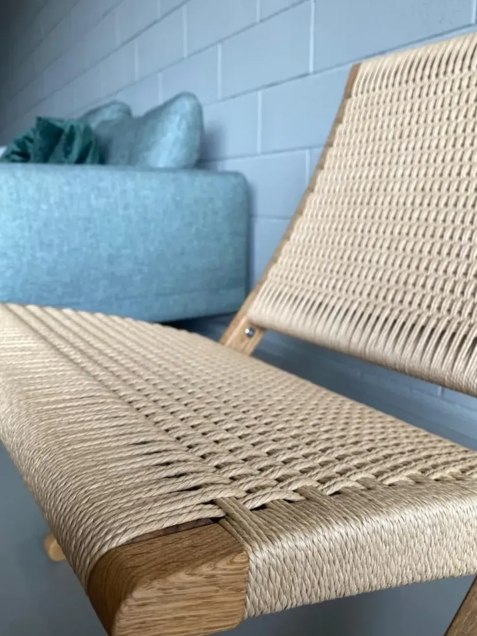 Poltroncina Mg501 a marchio Carl hansen & son SCONTATA