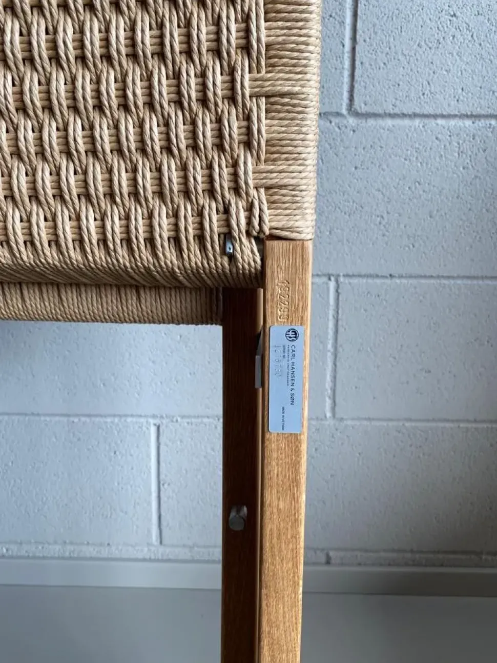 Poltroncina Mg501 a marchio Carl hansen & son SCONTATA