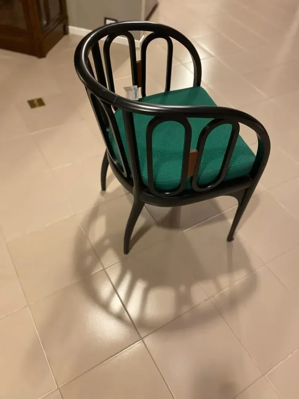 Poltroncina modello 63320 Giorgetti in Tessuto a prezzo scontato