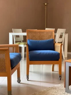 Poltroncina Sebastian designer arch. a. citterio Con seduta fissa Flexform con forte sconto