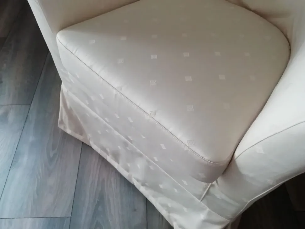 Poltroncina Senza tempo Rigo salotti a PREZZO OUTLET