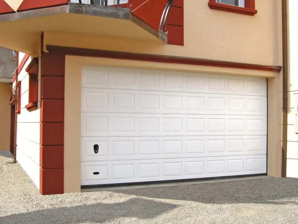 Porta a fodrina a prezzo scontato