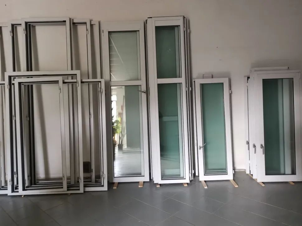 Porta liscia a prezzo scontato