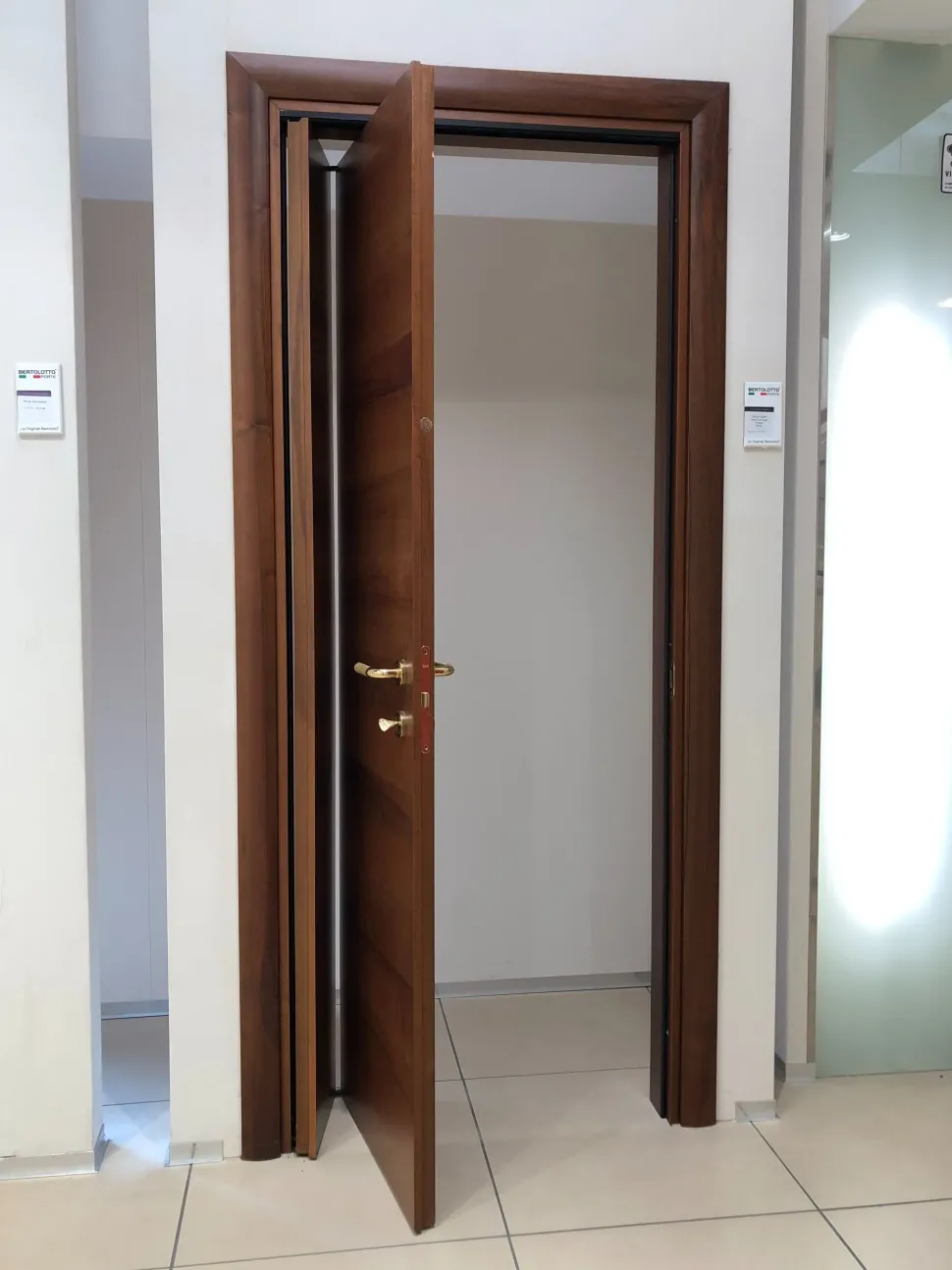 Porta liscia classica Bertolotto in offerta