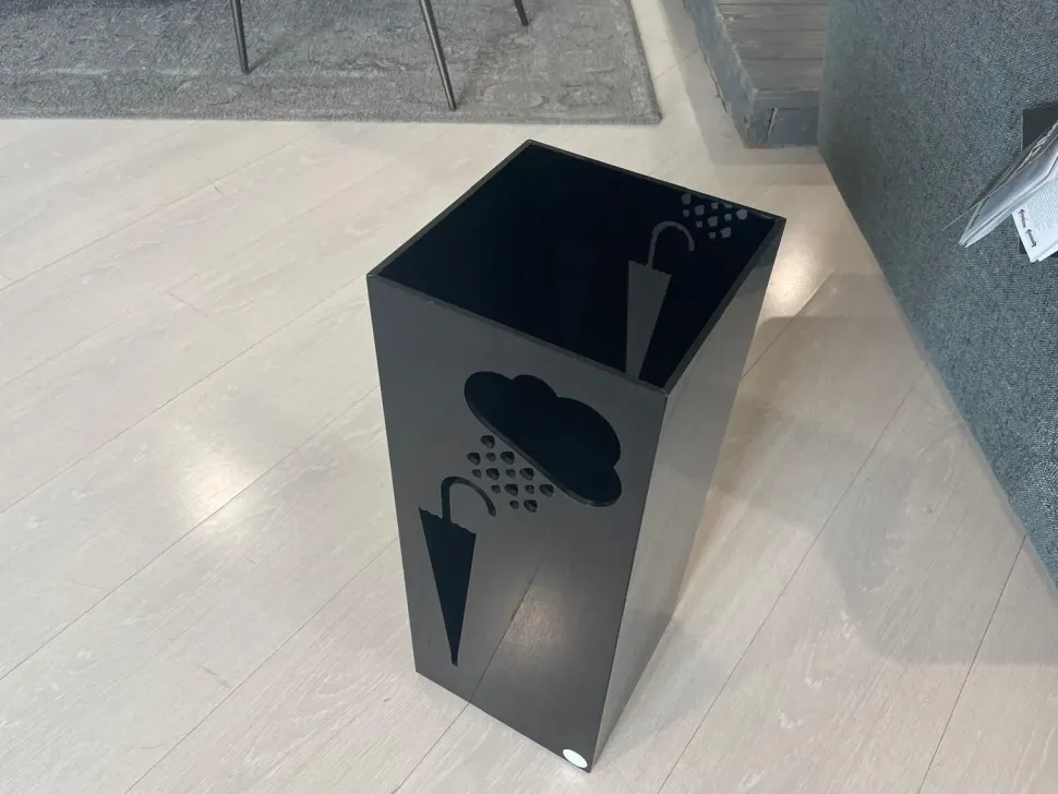 Porta ombrelli Pacema in stile moderno a prezzo scontato