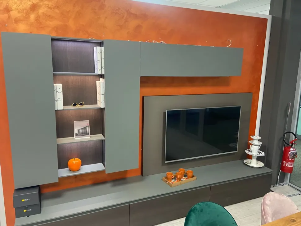 Porta tv per la zona giorno modello Atlante di Tomasella scontato