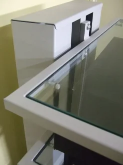 Porta tv Totem Artigianale con uno sconto del 68%