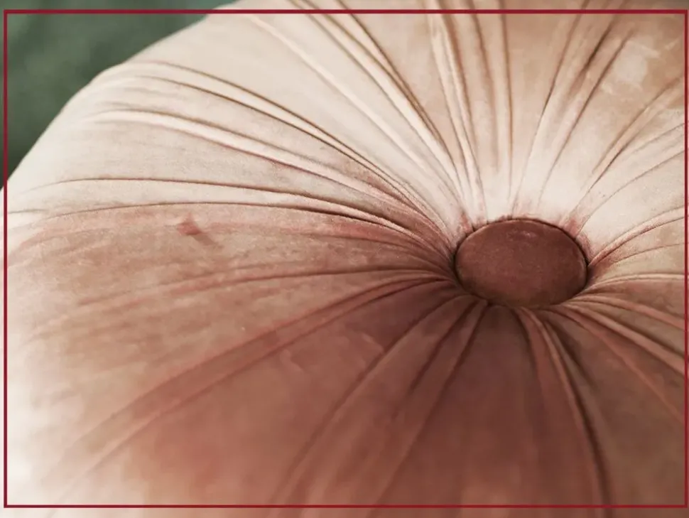 Pouf in tessuto Kaia a marchio Stones a prezzo scontato