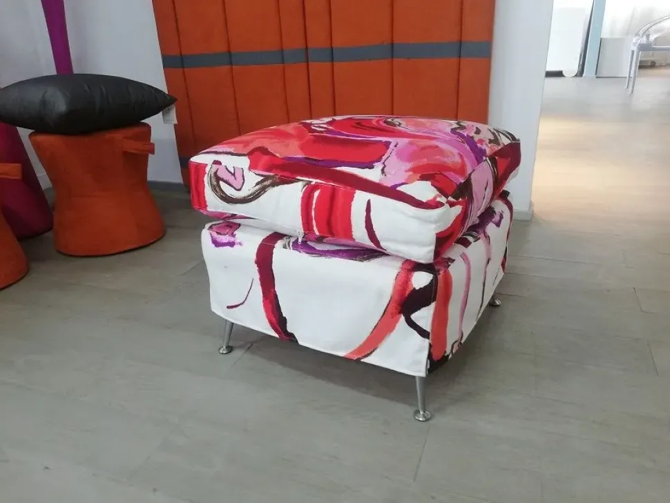 Pouf moderno modello Egregio Biesse a prezzo Outlet