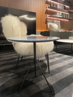 Prezzi ribassati per il tavolino design Liquid di Baxter