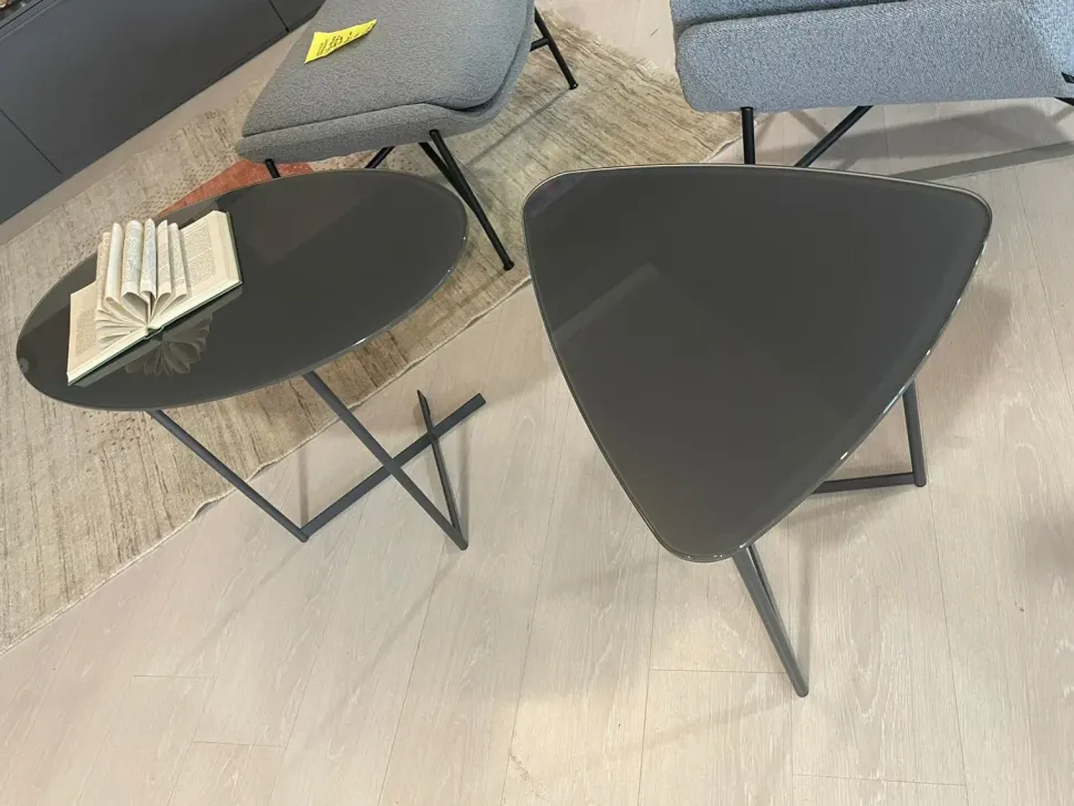 Prezzi ribassati per il tavolino design Tavolini pat di Cattelan italia