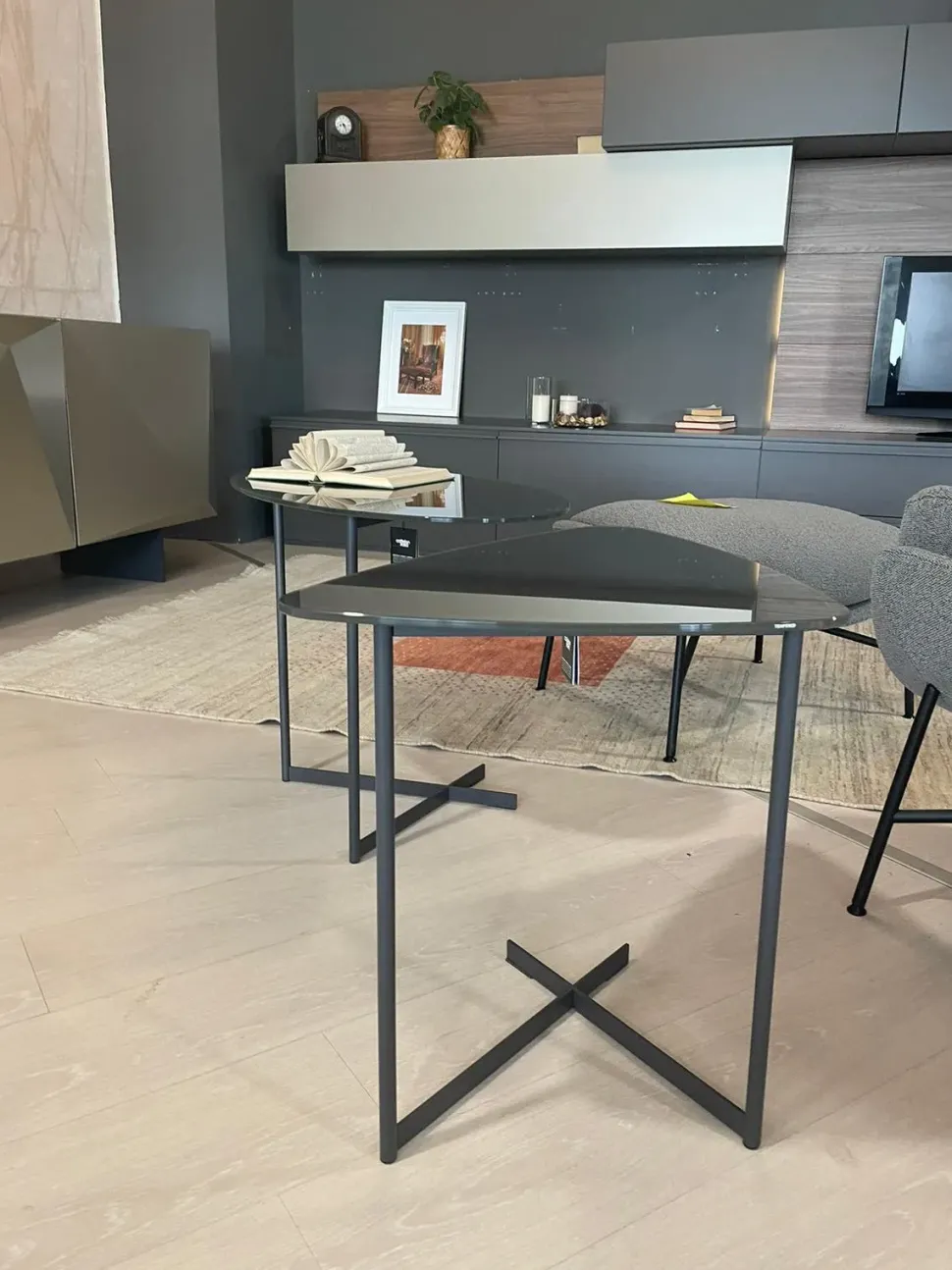 Prezzi ribassati per il tavolino design Tavolini pat di Cattelan italia