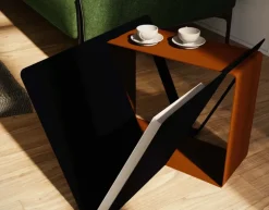 Prezzi ribassati per il tavolino design Tavolino join damiano latini pronta cons di Artigianale