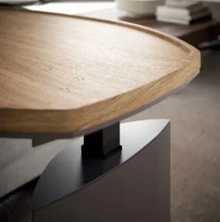 Prezzi ribassati per il tavolino design Zoom di Ozzio