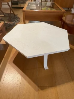 Prezzi ribassati per il tavolino design Sweet 46 di Gervasoni