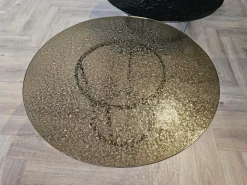 Prezzi ribassati per il tavolino moderno Moved alto  di Ozzio