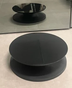 Prezzi ribassati per il tavolino design Swing di Tisettanta