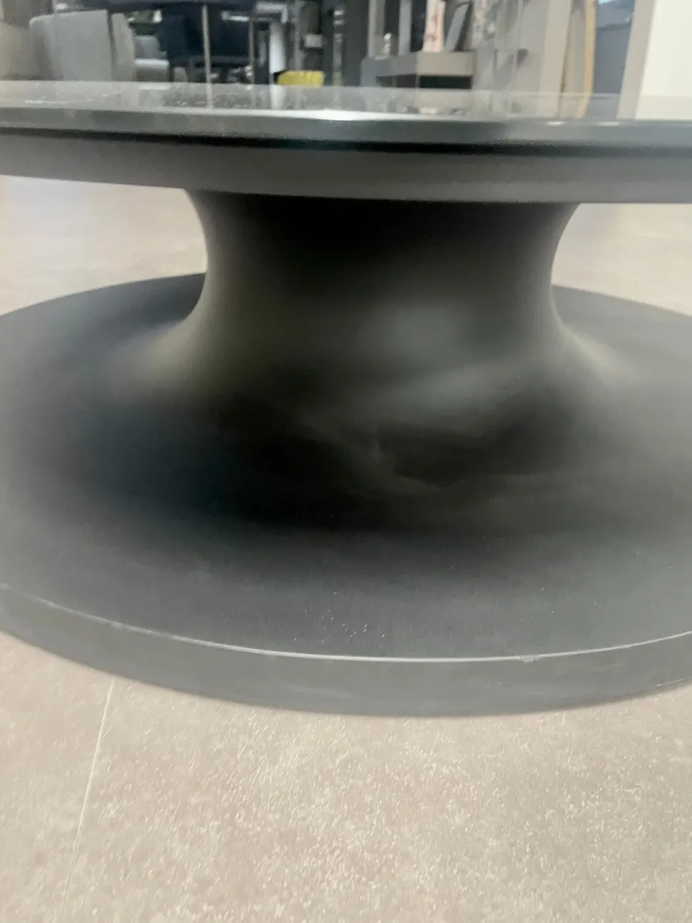 Prezzi ribassati per il tavolino design Swing di Tisettanta