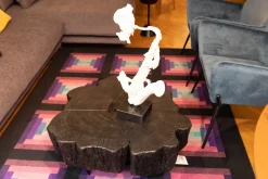 Prezzi ribassati per il tavolino design N. 1 tavolino legno massello sezione originale tronco di Artigianale