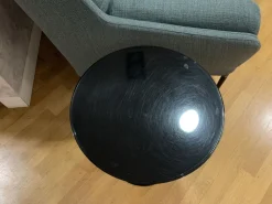 Prezzi ribassati per il tavolino moderno Tip top mono di Kartell