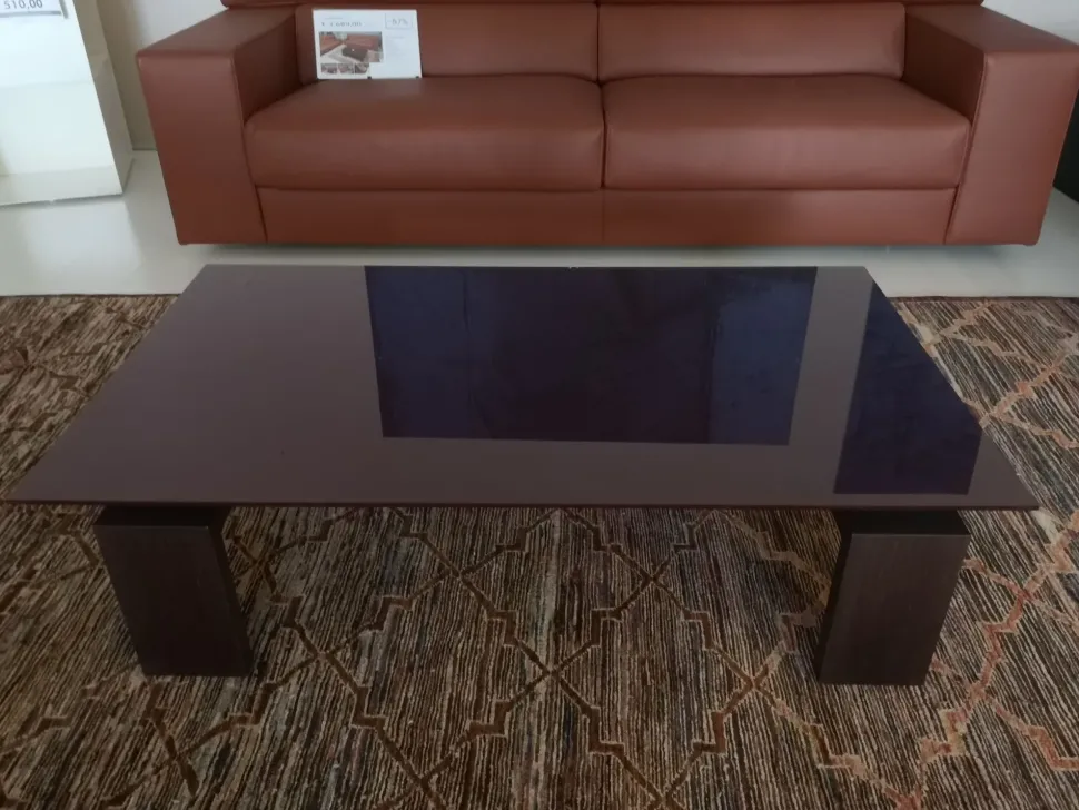 Prezzi ribassati per il tavolino moderno 6256 di Tonin casa