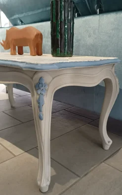 Prezzi ribassati per il tavolino classico Ever di Artigianale