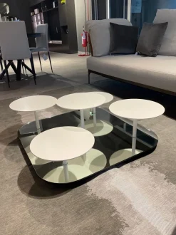 Prezzi ribassati per il tavolino design Valentine di Tonin casa