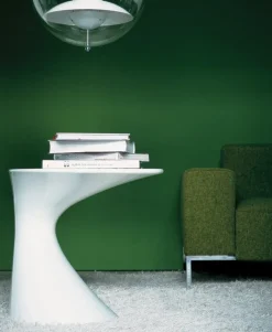 Prezzi ribassati per il tavolino design Tod 634  zanotta  di Zanotta