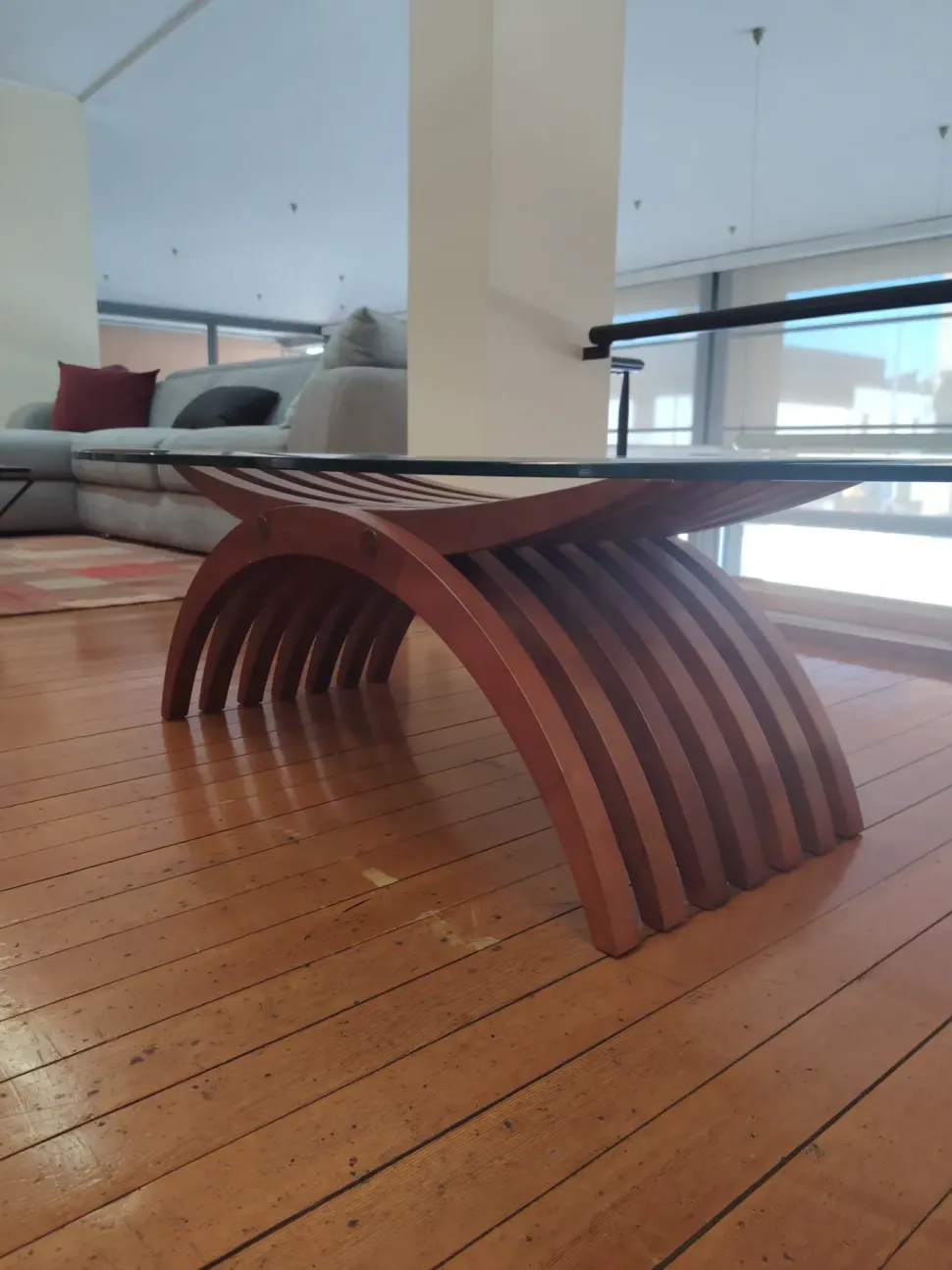 Prezzi ribassati per il tavolino moderno Airone di Artigianale