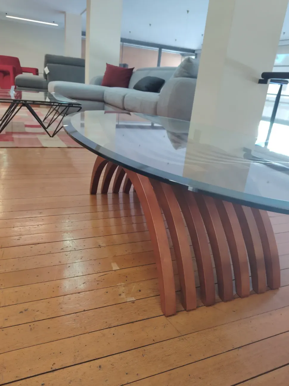 Prezzi ribassati per il tavolino moderno Airone di Artigianale