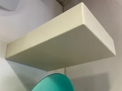 Progetta l'interno con la lampada da parete Fort Knox Flos, sconto esclusivo!