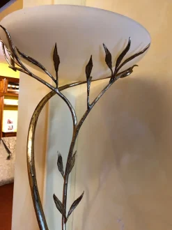 Progettista Interni: Lampada da terra Olivia, stile classico, prezzi vantaggiosi.