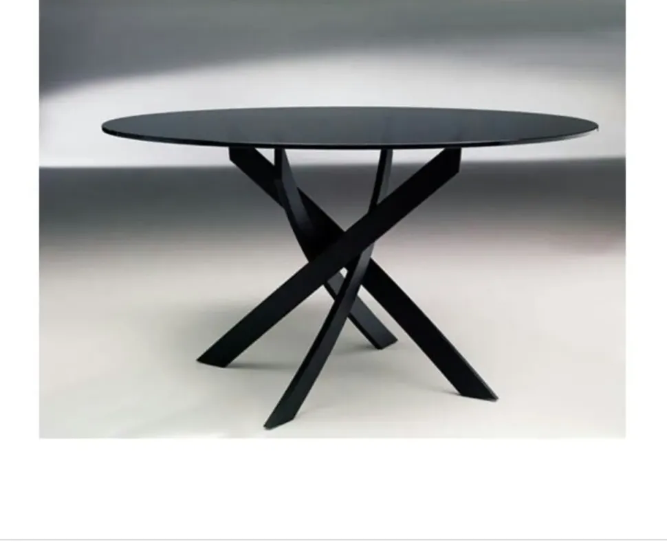 Progettista interni: Tavolo Barone Bontempi in vetro ellittico, offerta outlet.