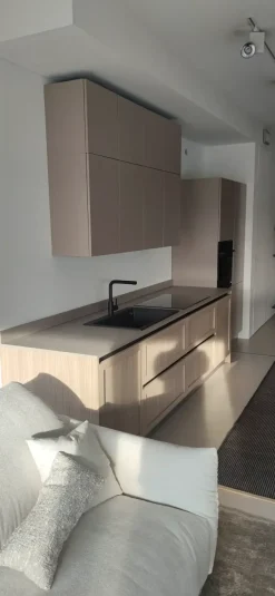 Richiedi il prezzo: cucina rovere moro moderna Colombini artec lungomare man up78 di Colombini casa scontata