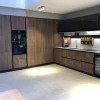 Richiedi il prezzo: cucina noce moderna Thea di Arclinea in offerta