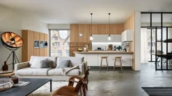 Richiedi il prezzo: cucina altri colori moderna Ri-flex 05 di Veneta cucine scontata