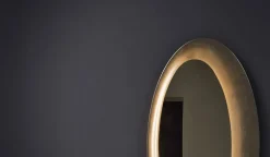 Richiedi il prezzo dello specchio modello Saturno di Flou