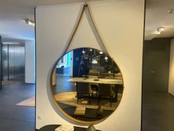 Richiedi il prezzo dello specchio modello Drop di Poliform