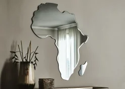 Richiedi il prezzo dello specchio modello Africa di Cattelan italia