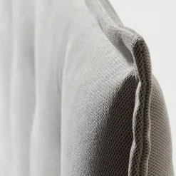 Richiedi il prezzo riservato del letto Beatrice con bottoni nell'immagine