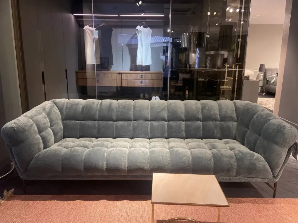 Richiedi il prezzo riservato del divano Lineare Liberty Calia nella fotografia