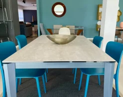 Richiedi ora il prezzo del tavolo Pentagon Connubia