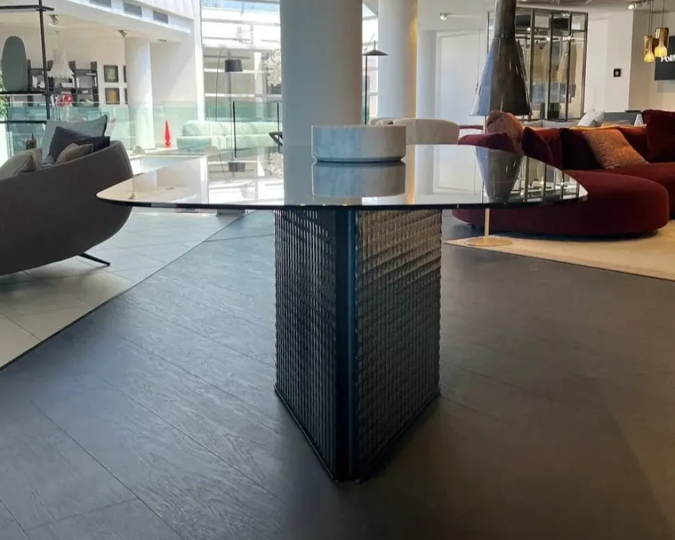 Richiedi ora il prezzo riservato del tavolo Bow Tonelli design