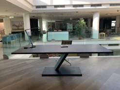 Richiedi ora il prezzo riservato del tavolo Element Desalto