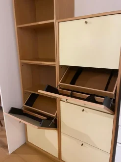 Scarpiera in melaminico Elite di Artigianale con forte sconto