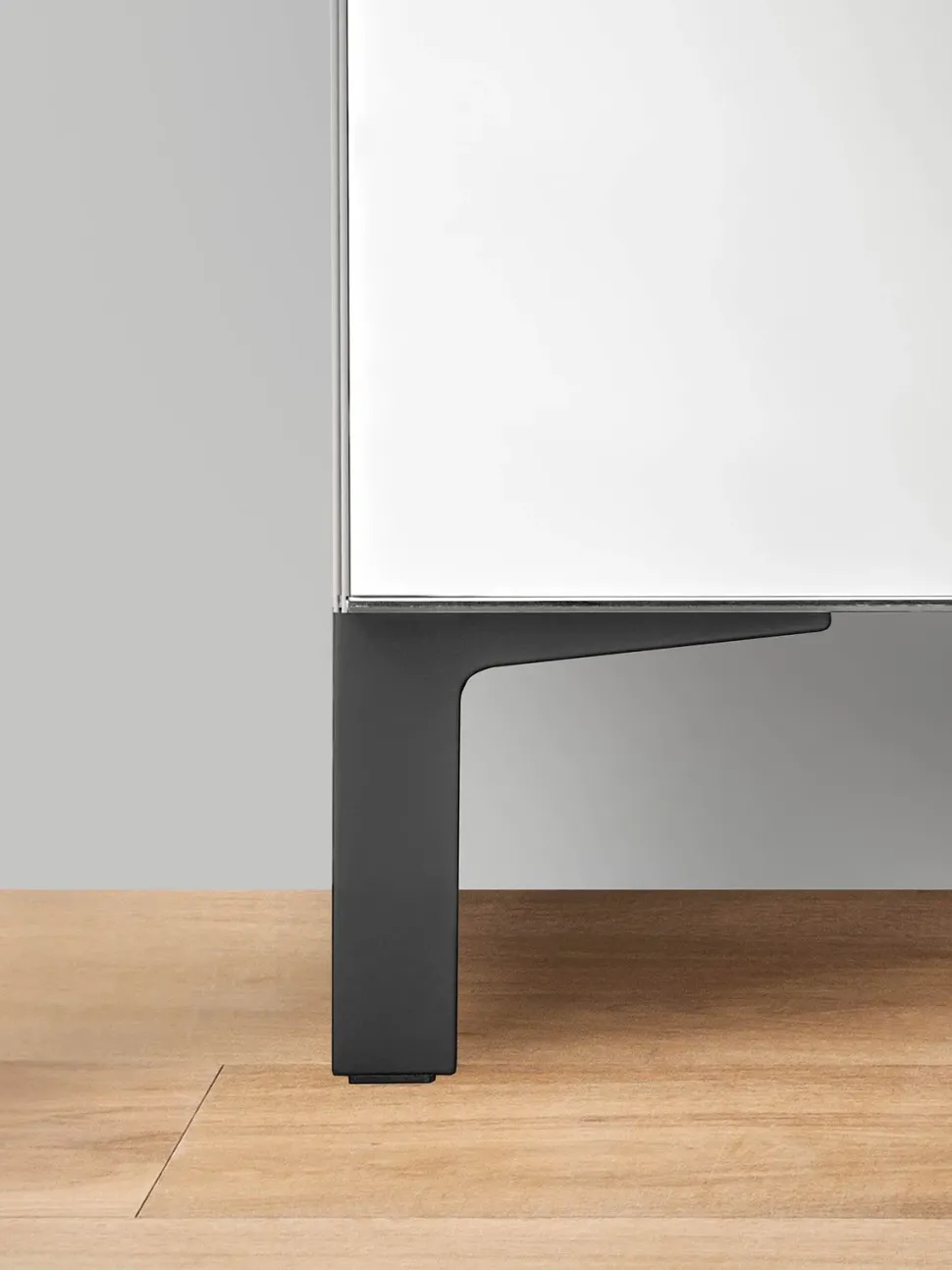 Scarpiera in specchio Linear di Birex con forte sconto