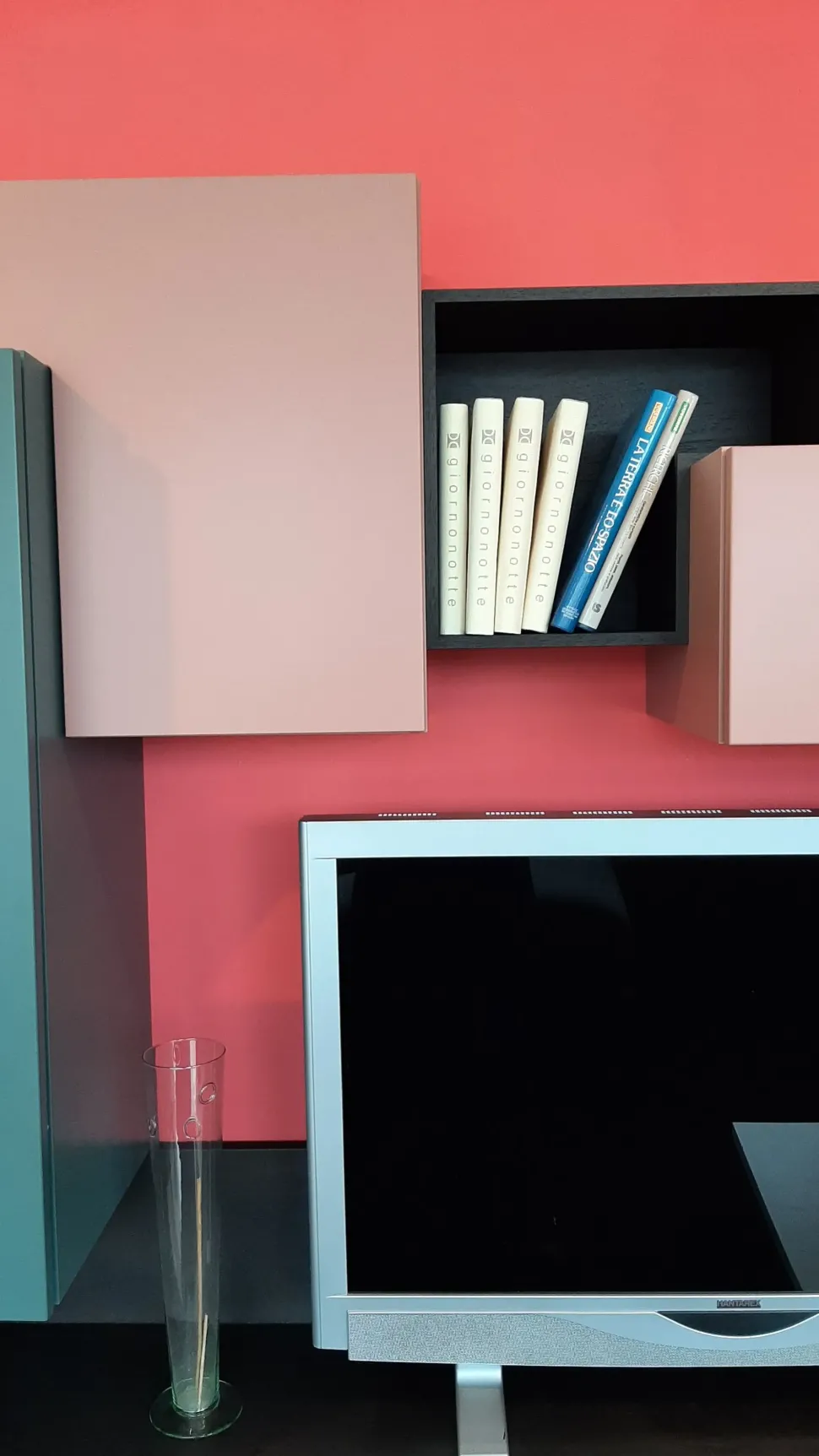 Sconto -47% sul soggiorno Living di Mobilgam. Acquista ora!