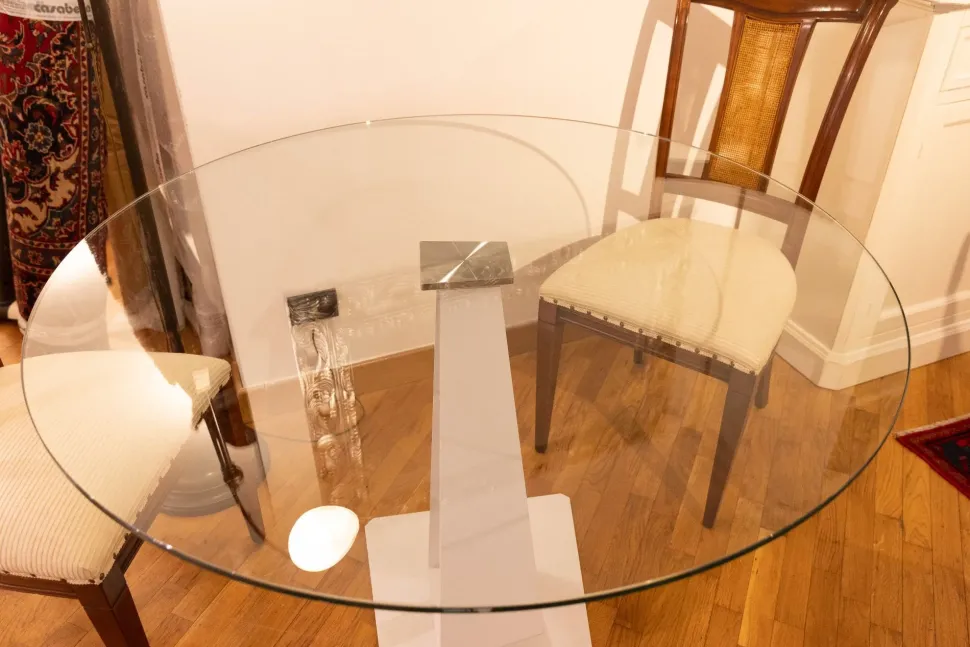 Sconto 24%: Tavolo Roger di Cattelan Italia in vetro fisso. Acquista ora!